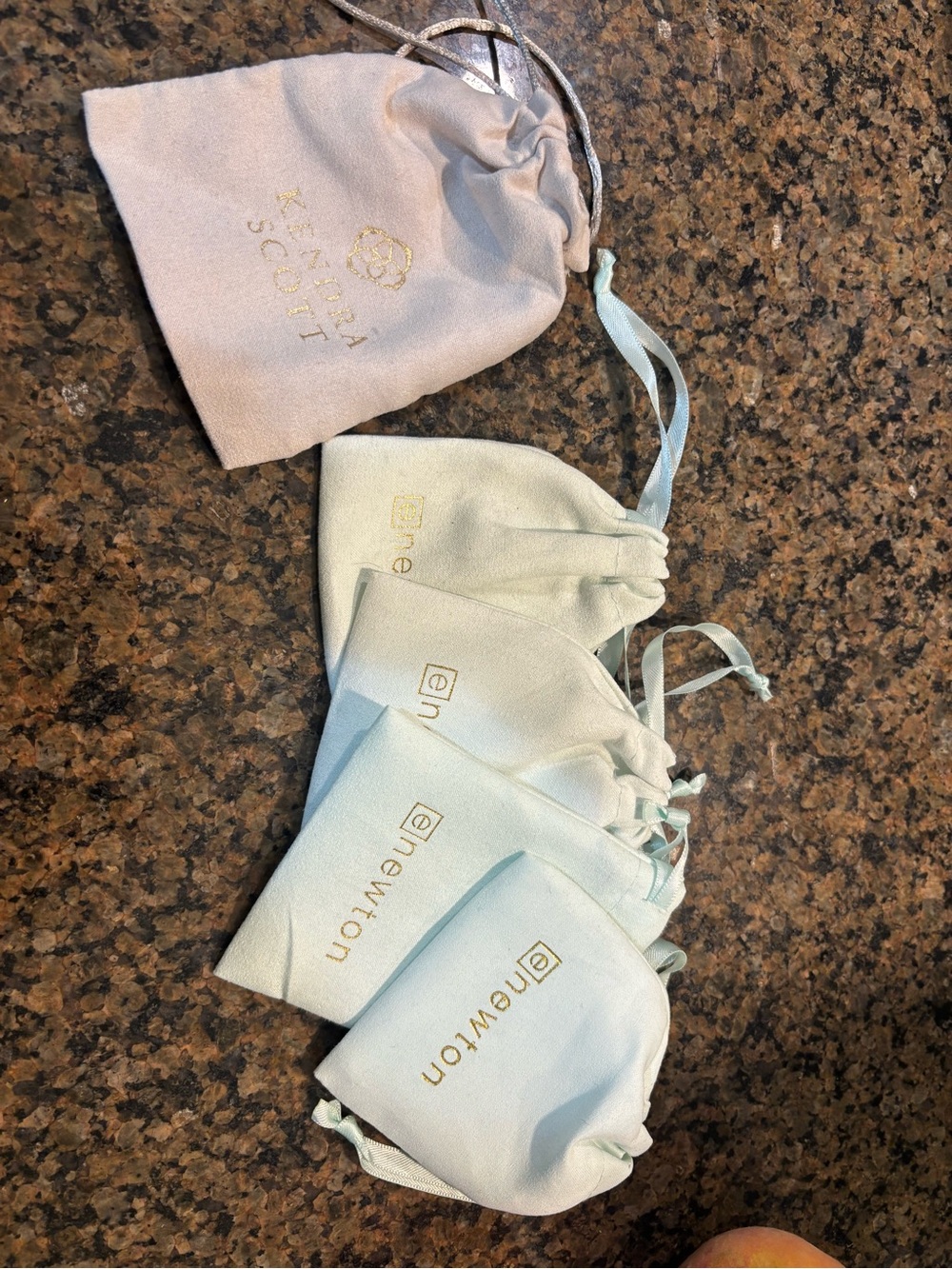 ENewton Light Blue and Pale Pink Drawstring Jewelry Pouch Set